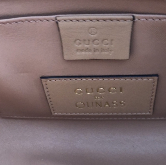 GUCCI Metallic Clutch - Picture 12 of 16